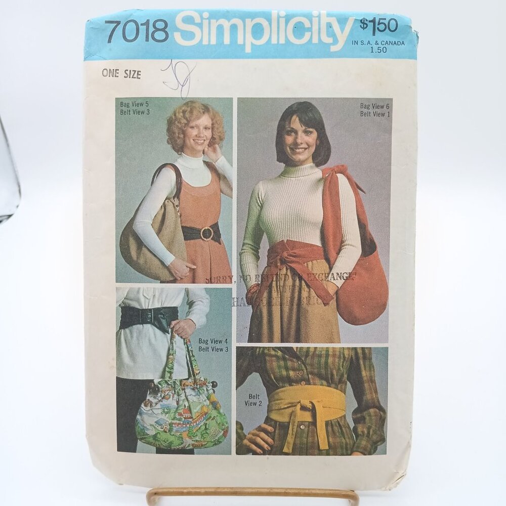Vintage Sewing PATTERN Simplicity 7018, Misses 1975 Belts and Bags, One Size